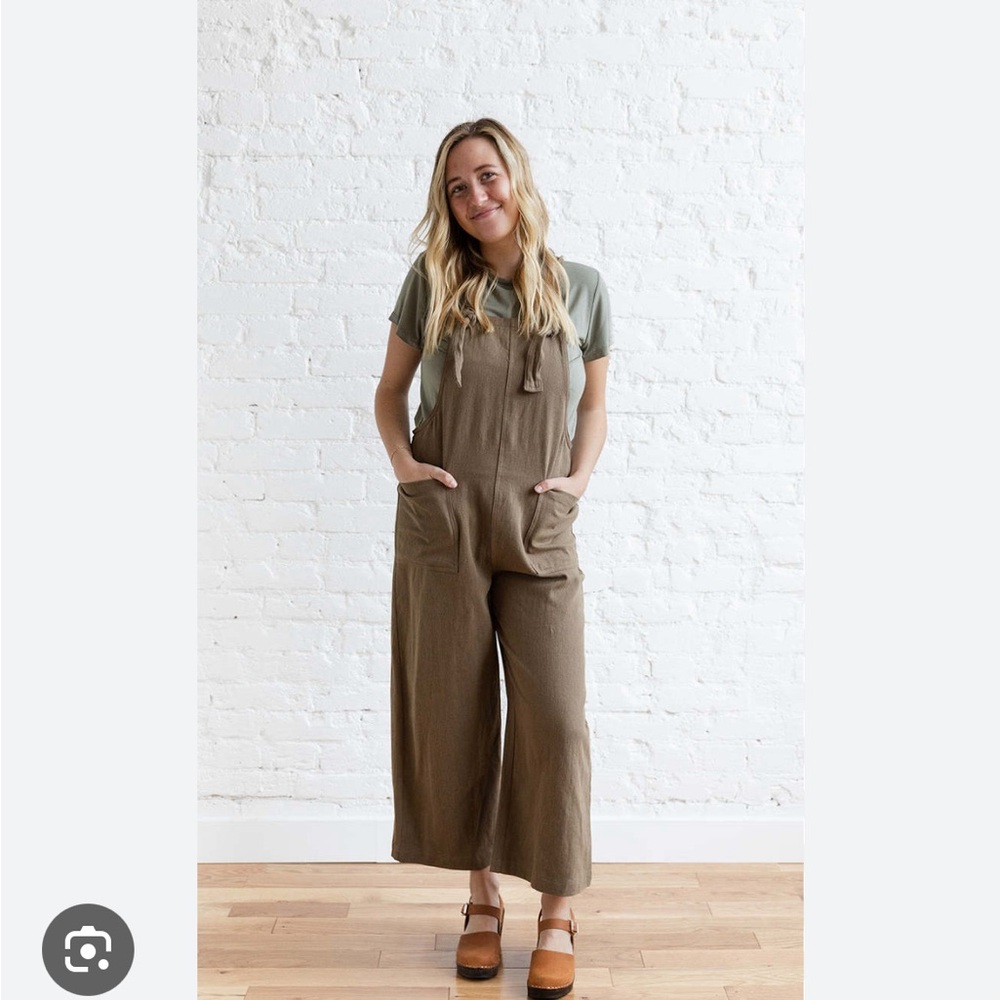 Miou Muse Medium Linen jumpsuit